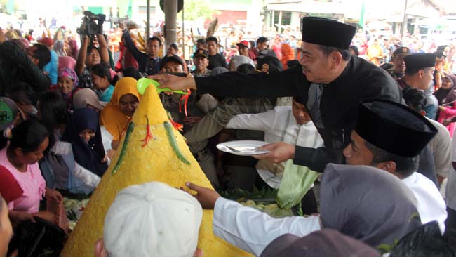 Disparpora Mojokerto Gelar Kirab Haul Syekh Jumadil Kubro ke-644 Tahun 2019