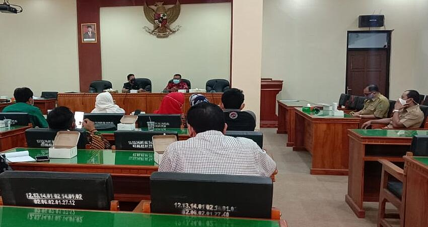 Cari Referensi Soal CSR, DPRD Kota Mojokerto Kunker Ke Trenggalek